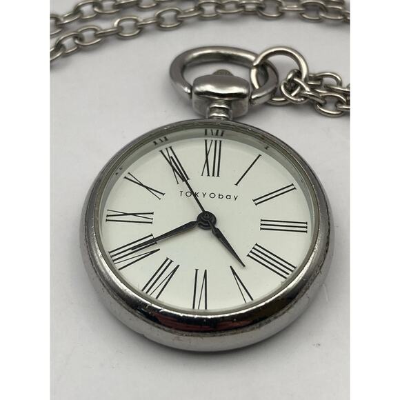 Tokyo Bay Quartz Pendant Pocket Watch Necklace 30" -  Open Face - New Battery - Picture 3 of 9